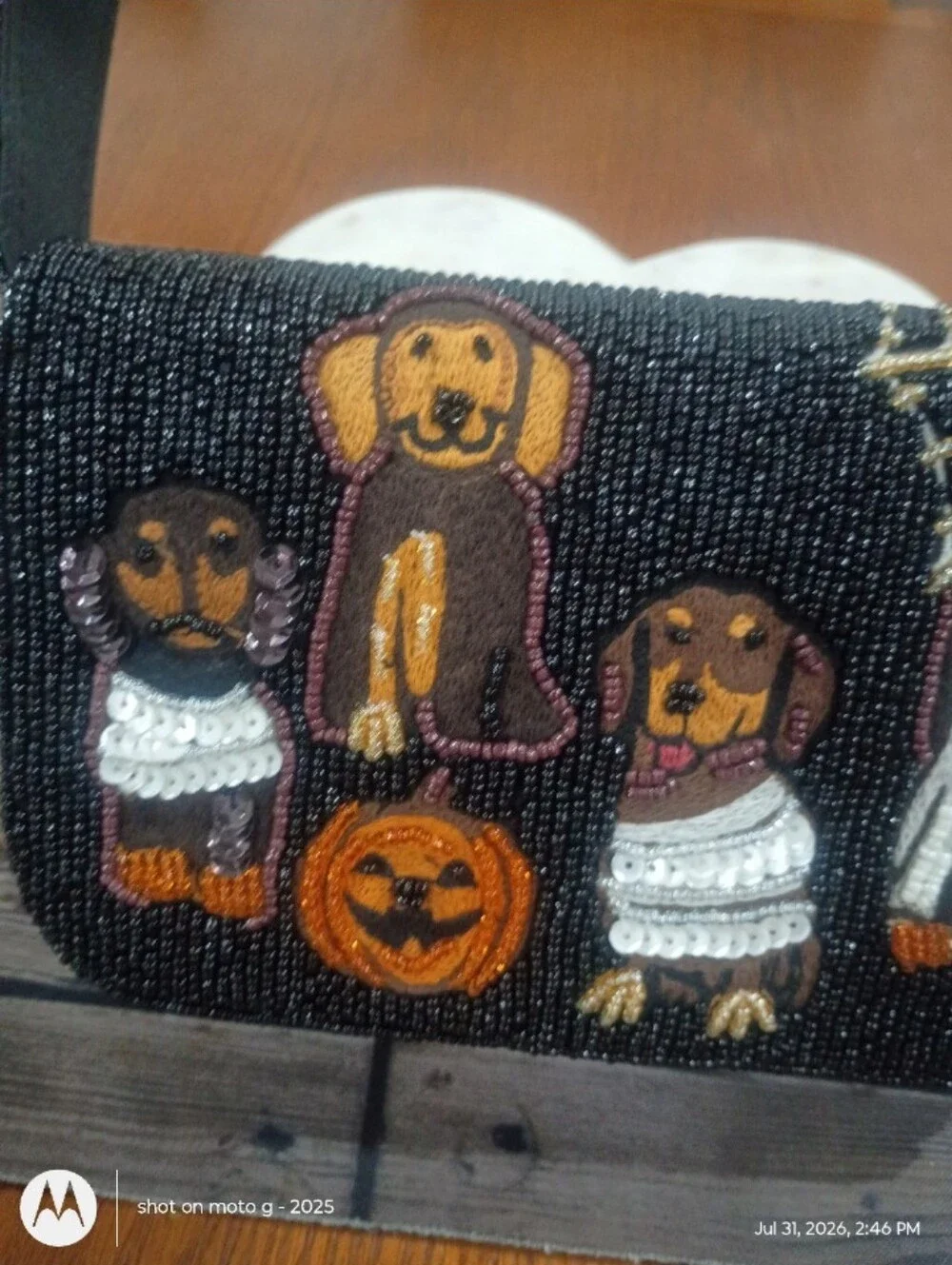 NEW From India to you Black beaded purse with Halloween-themed dogs Motif - Picture 3 of 3